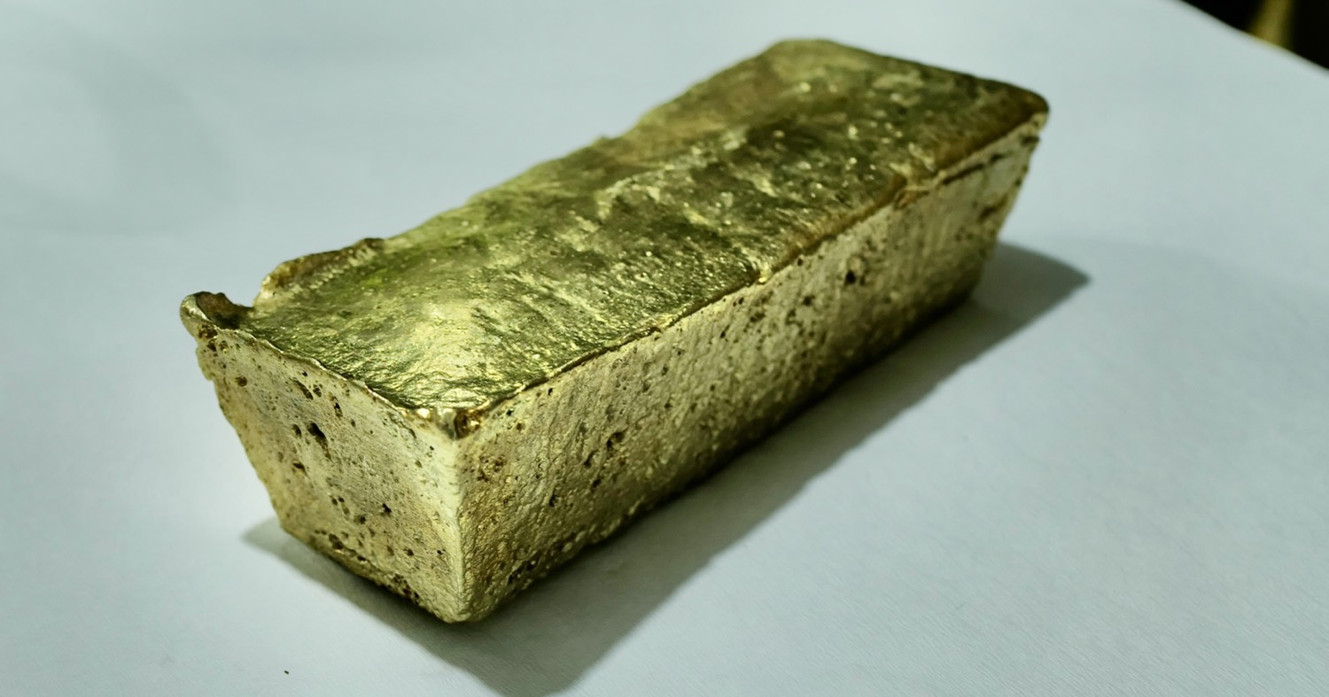 Gold doré bar